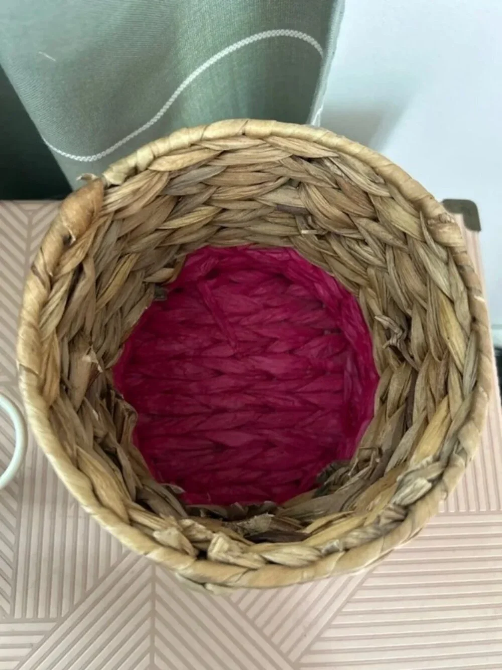 Thirty-one hyacinth basket chalkboard label